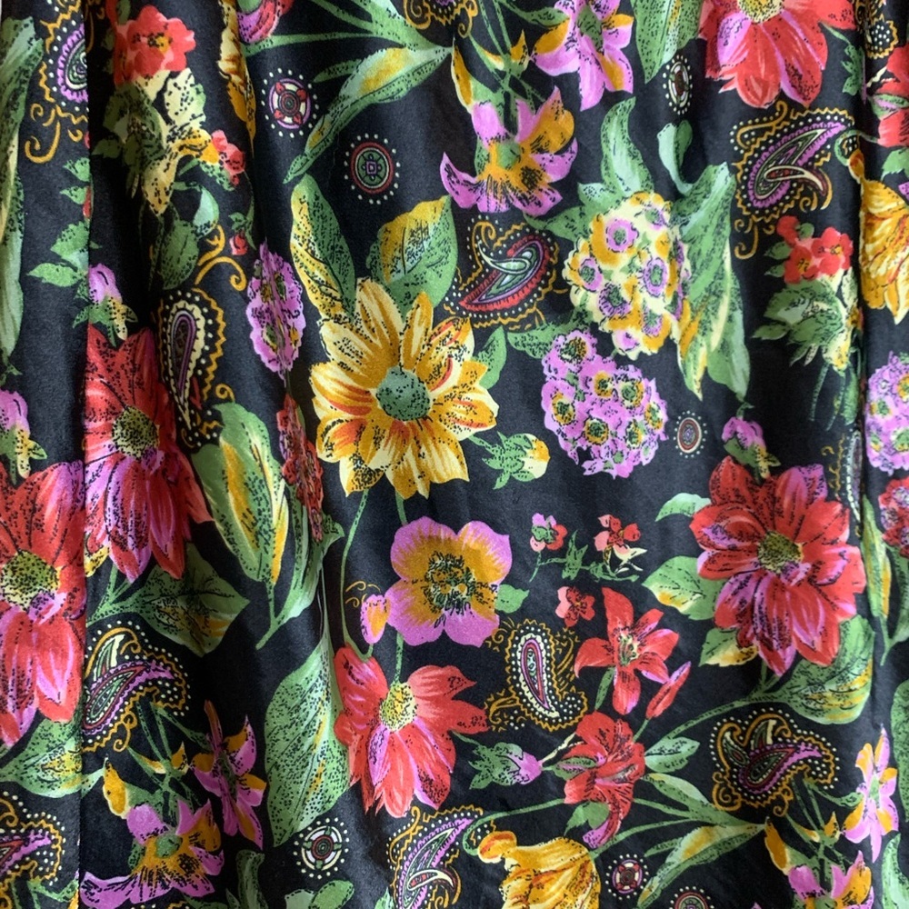 Vanity Fair Floral Slip Skirt Lace  Polyester Under Garment Size Small/Medium - Picture 6 of 7